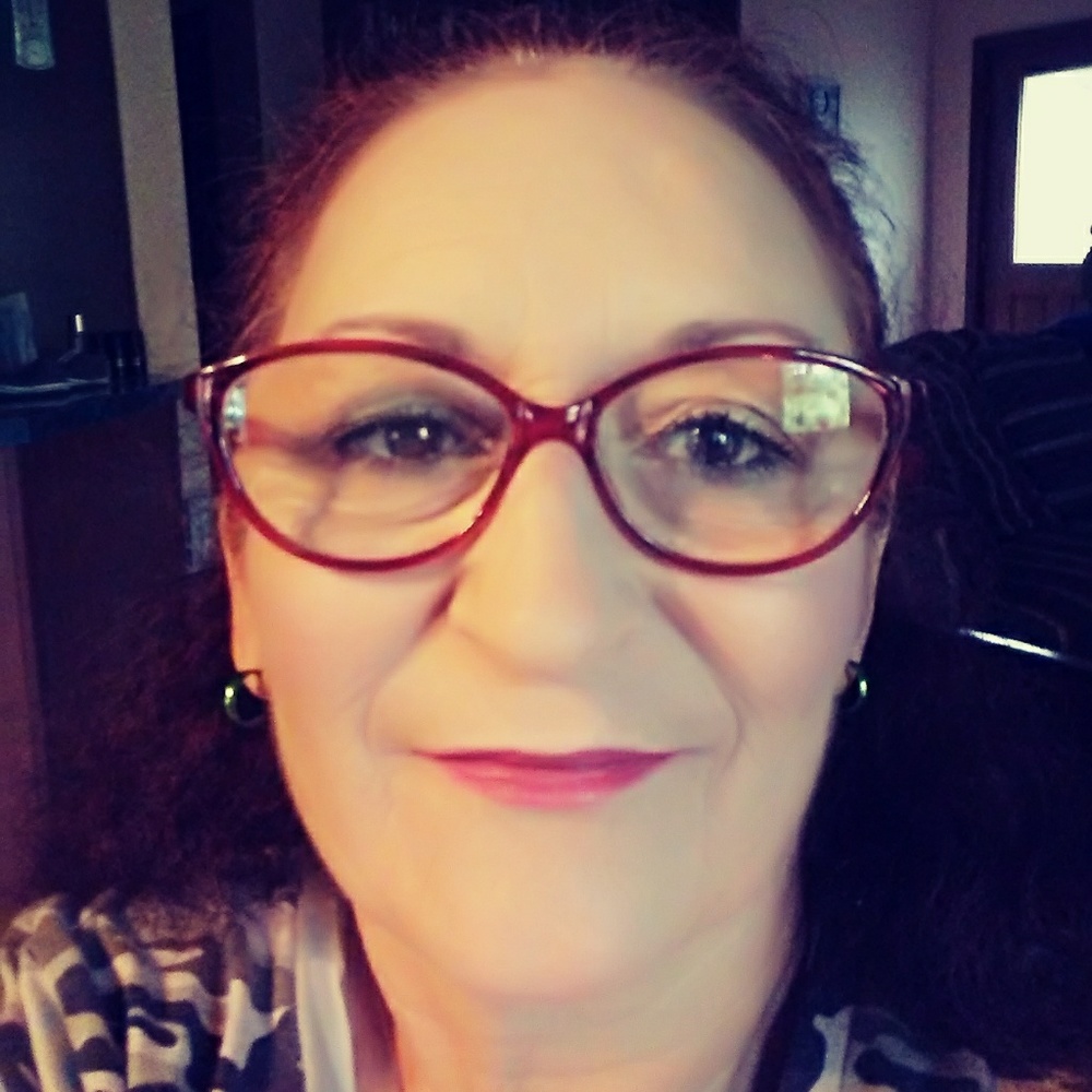 Meet your Posher, Calisa